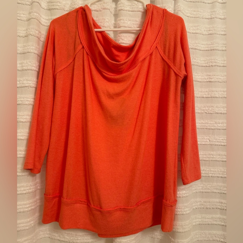 NWT  Gibson coral sweater